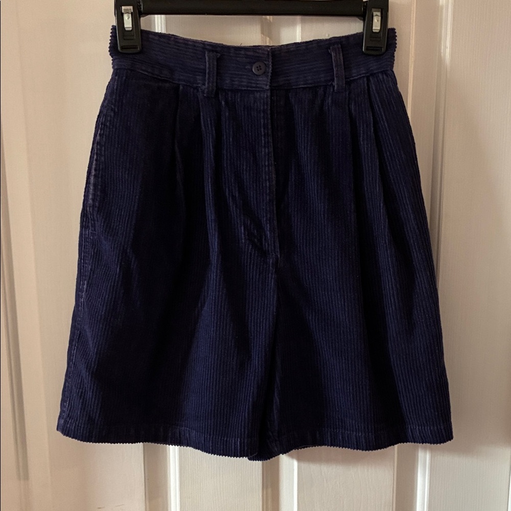 Vintage Women’s Kyoto Kasuals Navy Corduroy Pleated Shorts